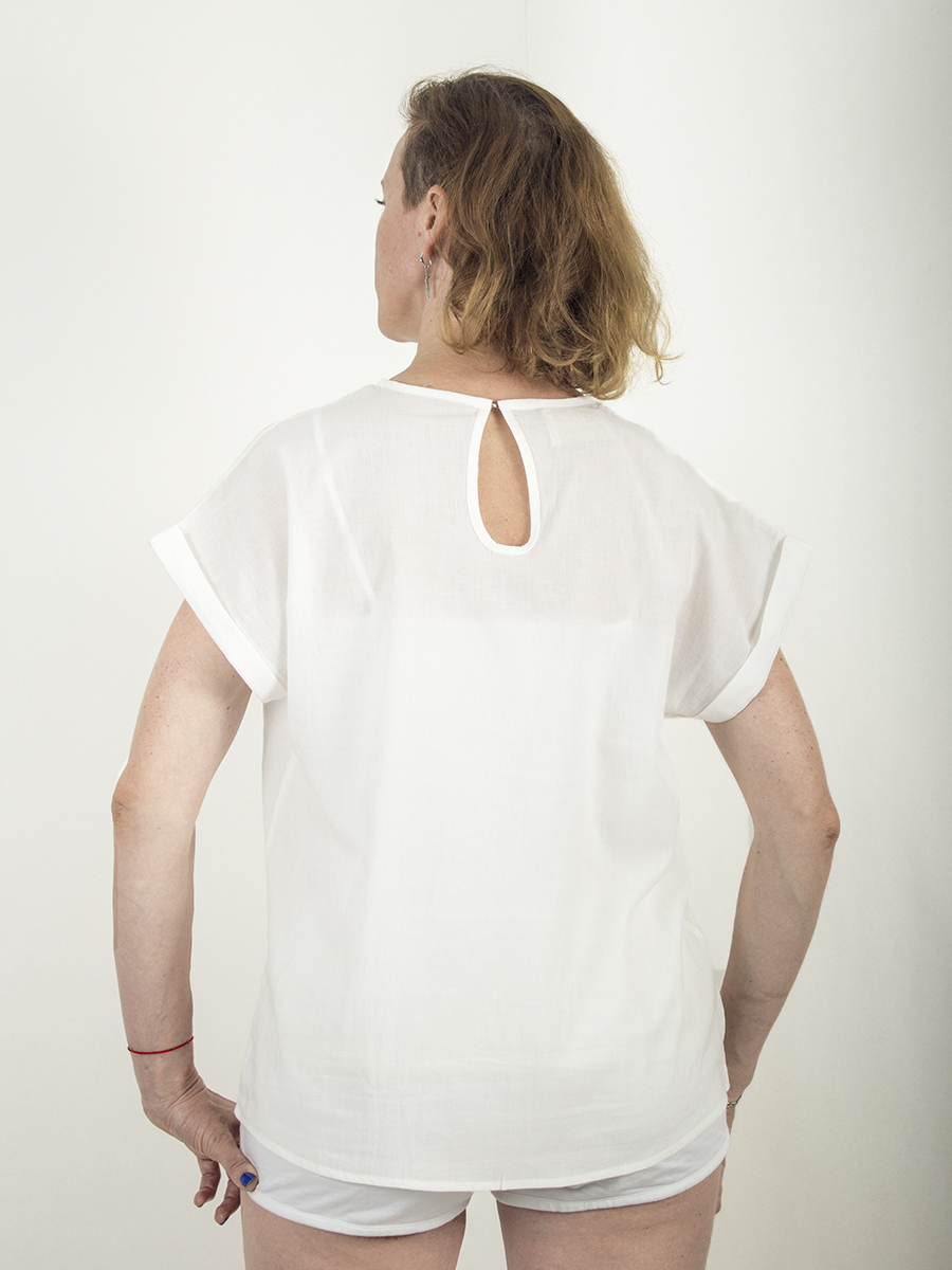Блузка Для женщин "Fishka" Арт W-Sm202 р-р 40-42 с полукруглым вырезом